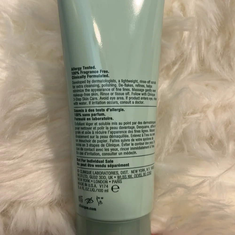 Clinique 7 Day Scrub Cream